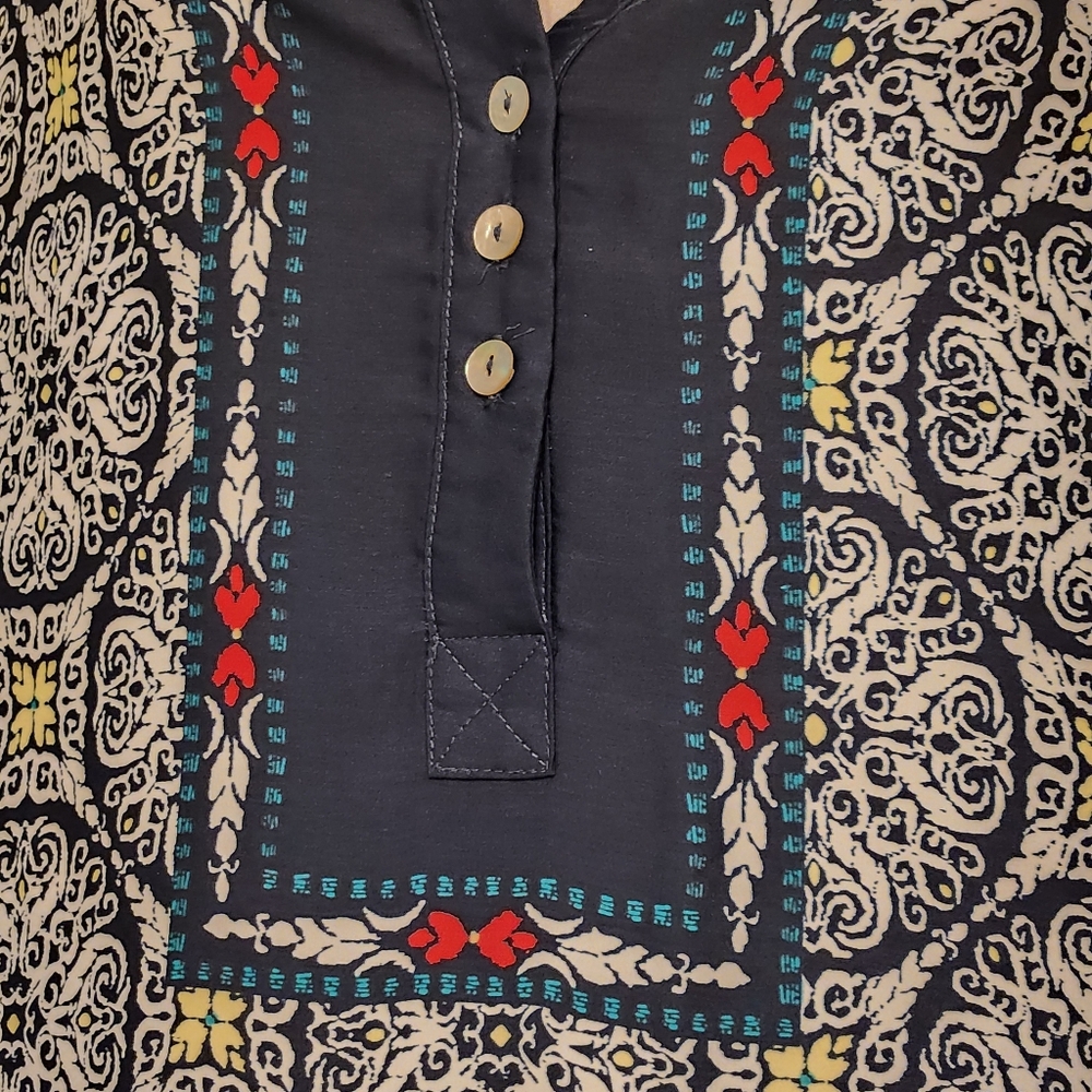 Grace Elements Navy Medallion Print V-Neck 3/4 Sl… - image 4